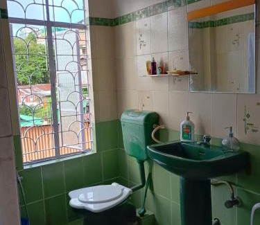 Darjeeling Apartment | The Ultimate Darjeeling Stay ! DARJ-CHILLIN - 3BHK