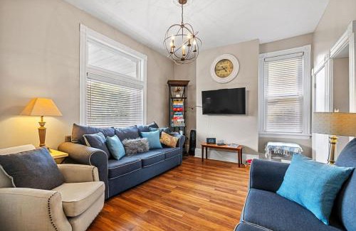 Pittsburgh House | The Ultimate Fan's Retreat 5BR near all the Action