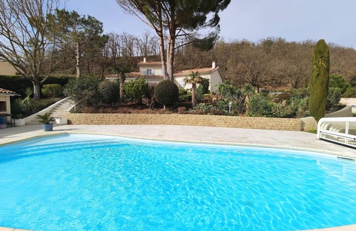Mours-Saint-Eusebe Villa | The unique Villa Moursoise