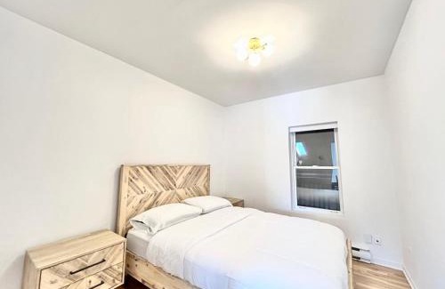 La Cite-Limoilou Apartment | The Urban Nest