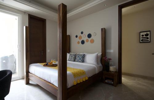 Green Park Apartment | The Urban Perch 3bhk Apartment with lift in South Delhi closest to India gate