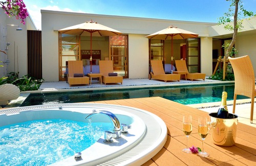 Uza Villa | The Uza Terrace Beach Club Villas