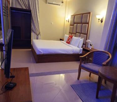 Sinza Villa | The Vatican Experience