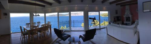 Racisce Apartment | THE VIEW *