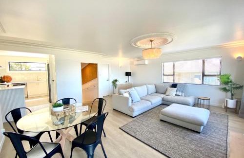 Omokoroa House | The Views - Omokoroa