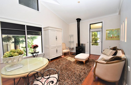 Beechworth Villa | The Villa at Beechworth - Tuscan Luxury