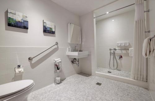 Kitchener Hotel | The Walper Hotel, part of JdV by Hyatt