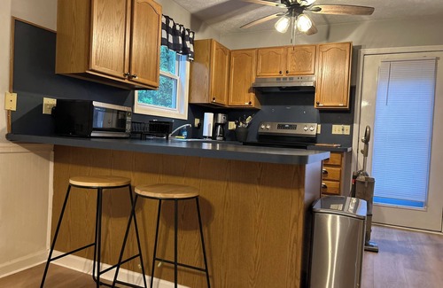 Albrightsville House | "The Wanderer's Nook" Poconos Mountains Escape