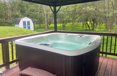 Albrightsville House | "The Wanderer's Nook" Poconos Mountains Escape