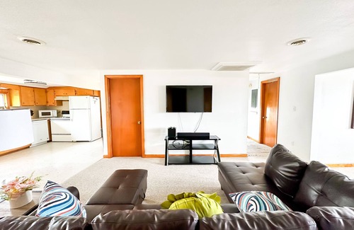Kill Devil Hills House | The Waves of Grace beach house! 2 MIN WALK TO BEACH! SANDY BOTTOM!