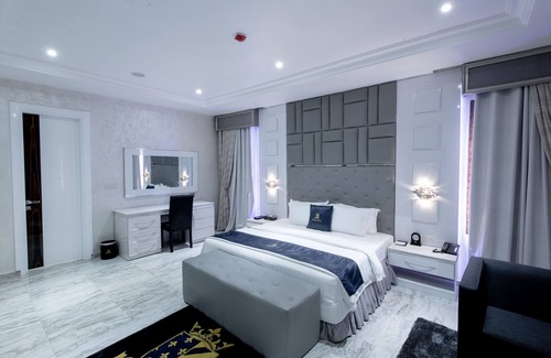 Asokoro Hotel | The Wells Carlton Hotel and Apartments