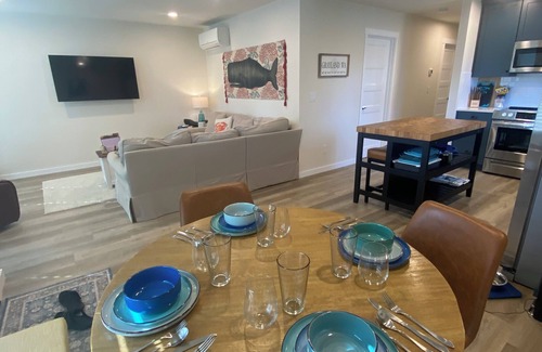 Grayland House | The Whalern“Walk to the beach”