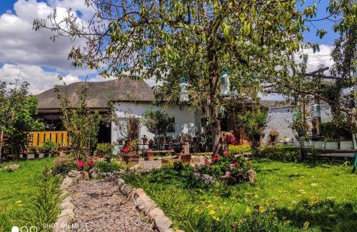 Urubamba Bed & Breakfast | The Willow B&B