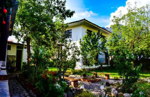 Urubamba Bed & Breakfast | The Willow B&B