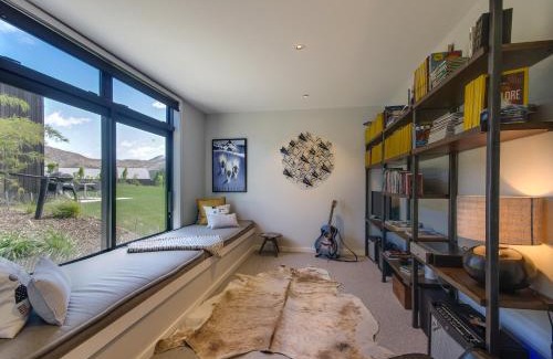 Arrow Junction Villa | The Woolstore Luxury Holiday Home by MajorDomo