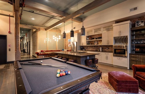Downtown Nashville Apartment | The Writer's Loft - Walkable to Broadway Bars!