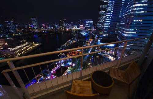 Yokohama City Centre Hotel | The Yokohama Bay Hotel Tokyu