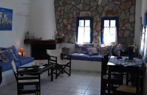 Theologos Apartment | Theologos Ta Nisia