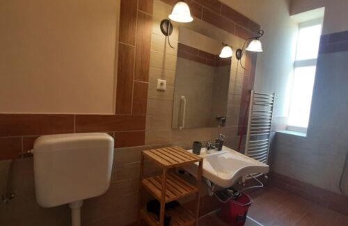 Kaba House | Thermália Vendégházak - Tulipán Apartman