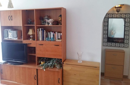 La Nucia House | This beautiful vacation semi-detached house is located in a quiet settlement with pool, tennis court