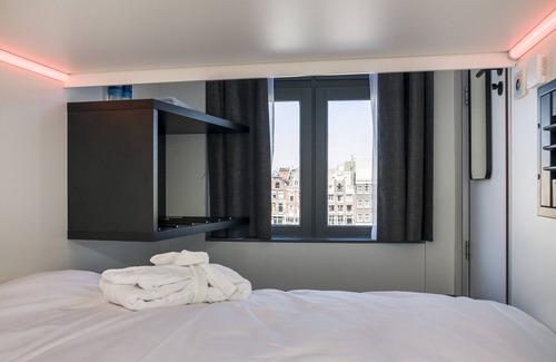 Red Light District Hostel | This Hostel