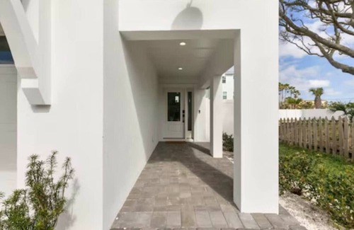 St. Augustine Beach House | This house is a 5 bedroom(s), 6 bathrooms, located in St. Augustine Beach, FL.