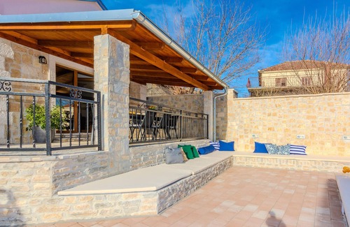 Rastevic House | This modern and comfortable vacation home with pool is located in the hinterland of Zadar.