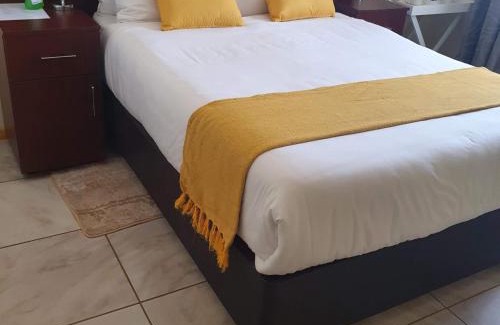 Kanye Bed & Breakfast | Thokgamo Bed and Breakfast