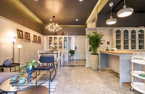 Wattana House | Thong Lor 8 Urban Home, 1km to BTS Thonglor