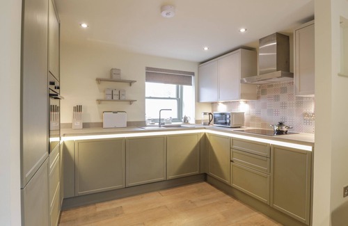 Plean Cottage | THORNEYDYKE COTTAGE, family friendly, with a garden in Stirling