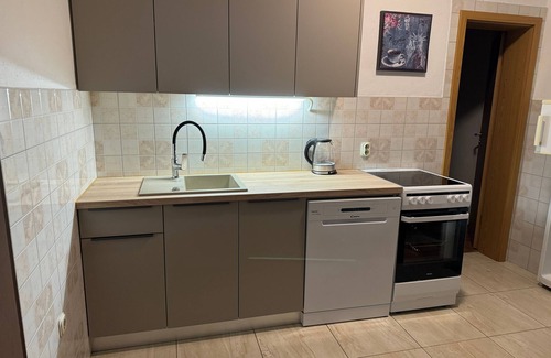 Seline Apartment | Three bedroom apartment near beach Seline, Paklenica (A-6528-a)
