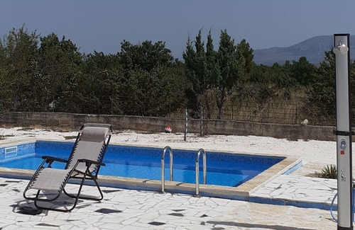 Drnis Apartment | Three bedroom apartment Pakovo Selo, Zagora (A-24486-b)