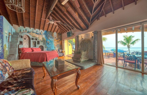 Antoneys Cay Cabin | Three Bedroom Condo - This half of the castle sleeps up to 17 guests