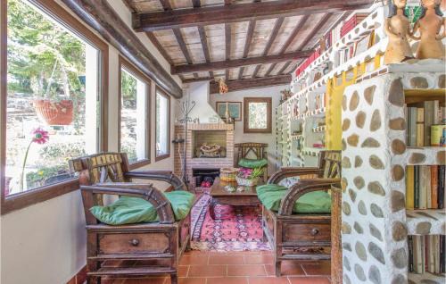 Sant'Agata Feltria House | Three-Bedroom Holiday Home In Santagata Feltria Rn