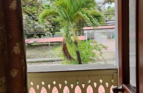 Bocas del Toro House | Three Bedroom House with Pool and all amenities