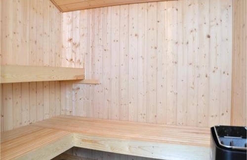 Kulhuse House | Three-Bedroom Holiday Home In Jagerspris