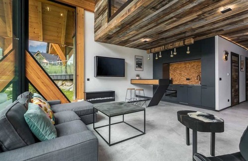 Koscielisko House | Three-Bedroom Villa with jacuzzi C