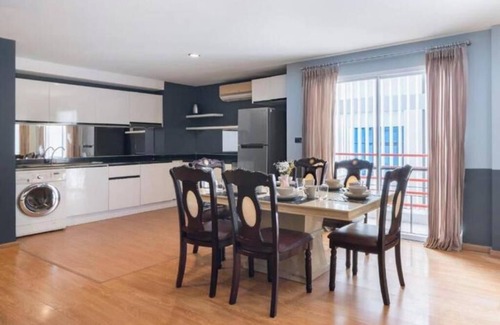 Chong Nonsi Apartment | Three bedrooms at Sathorn, 156sqm