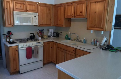 Skaneateles House | Three Birds Cottage-Level Skaneateles Lake