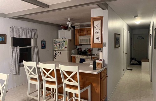 Skaneateles House | Three Birds Cottage-Level Skaneateles Lake