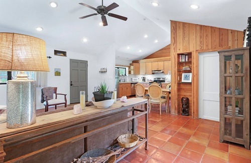 Wimberley House | Three Casitas at Camino Ranchito I Families, Hot tubs
