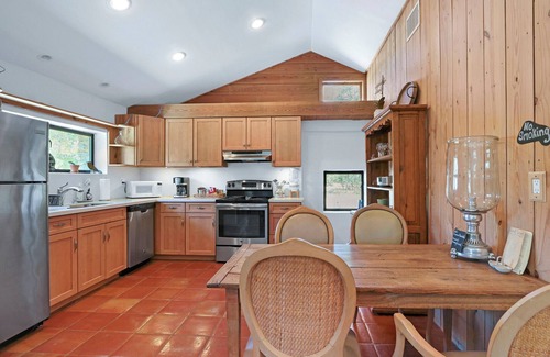 Wimberley House | Three Casitas at Camino Ranchito I Families, Hot tubs