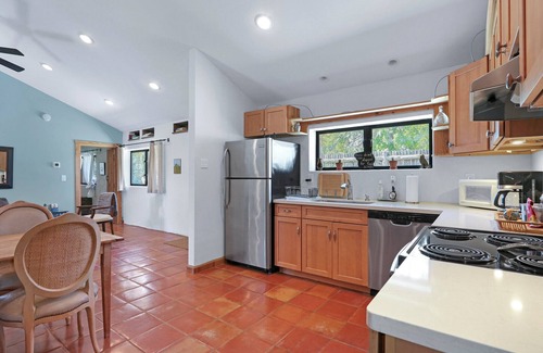 Wimberley House | Three Casitas at Camino Ranchito I Families, Hot tubs