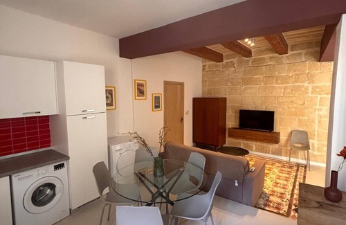 Cospicua Apartment | Three cities Malta 4