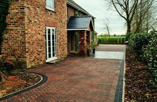 Driffield House | Three Farthings Bed & Breakfast, a quiet and peaceful countryside location.