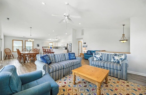 South Nags Head House | Three Little Birds | 490 ft from the beach | Private Pool, Hot Tub | Nags Head