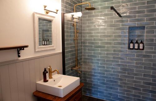 Gotland Municipality Bed & Breakfast | Three Pheasants Boutique Bed and Breakfast