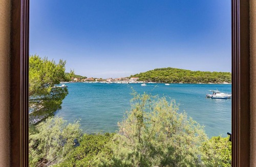 Kukljica Boat Rental | Three-room apartment with view