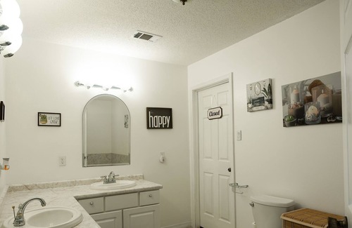 Bay St Louis House | Three Ten in Old Town Bay Saint Louis, I/2 block from shops and restaurants