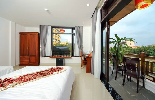 Hoi An Hotel | Threeway Riverside Villa